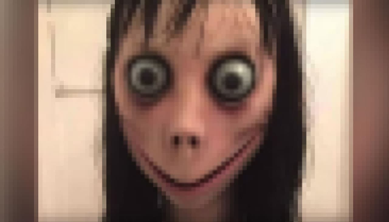Momo meme template - Momo