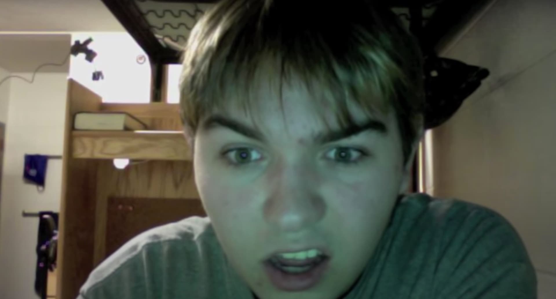 3 Orangutans 1 Blender meme template - 3 Orangutans 1 Blender