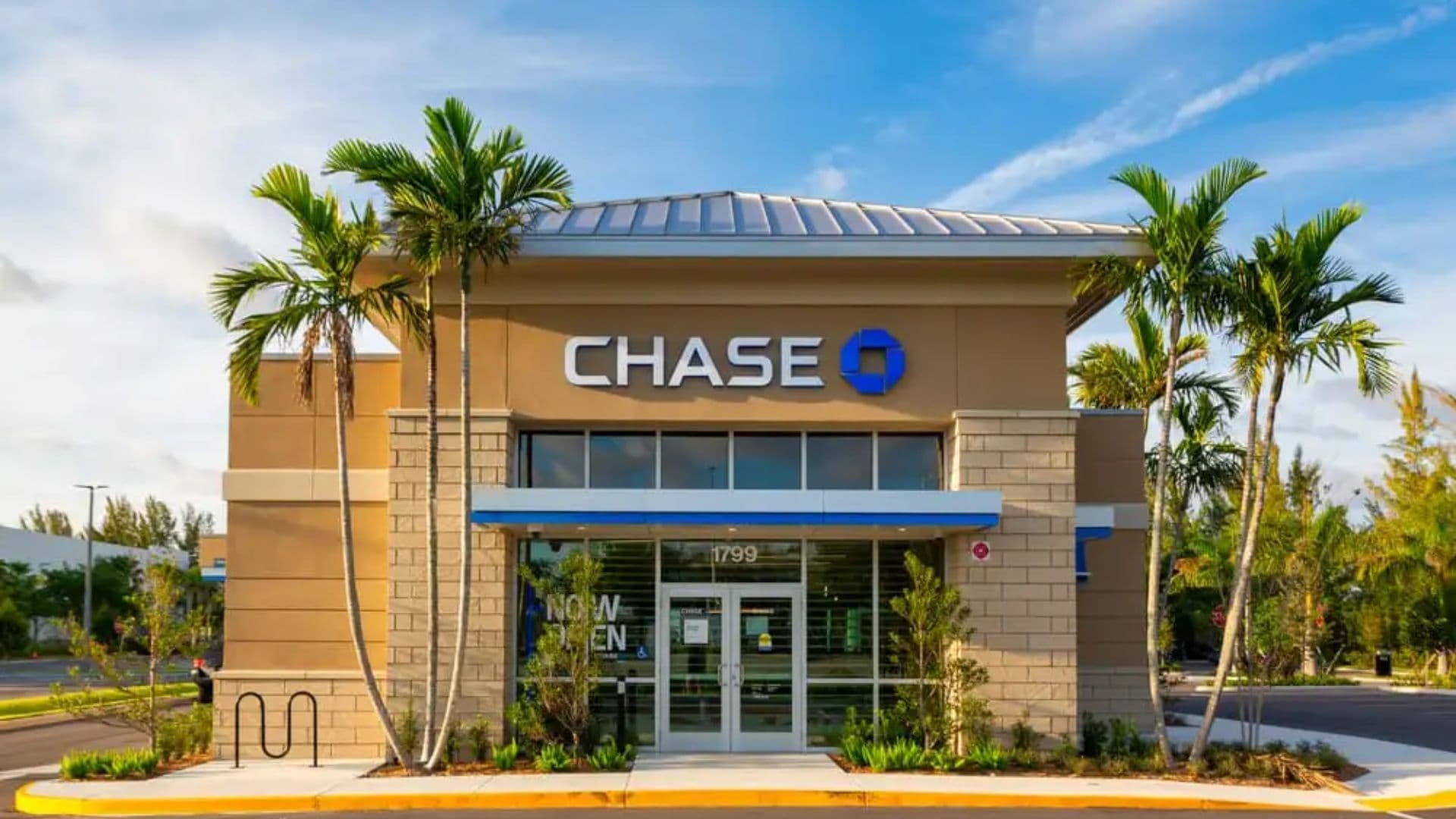 August 2024 Chase Bank ATM Glitch meme template - Chase Bank ATM Glitch