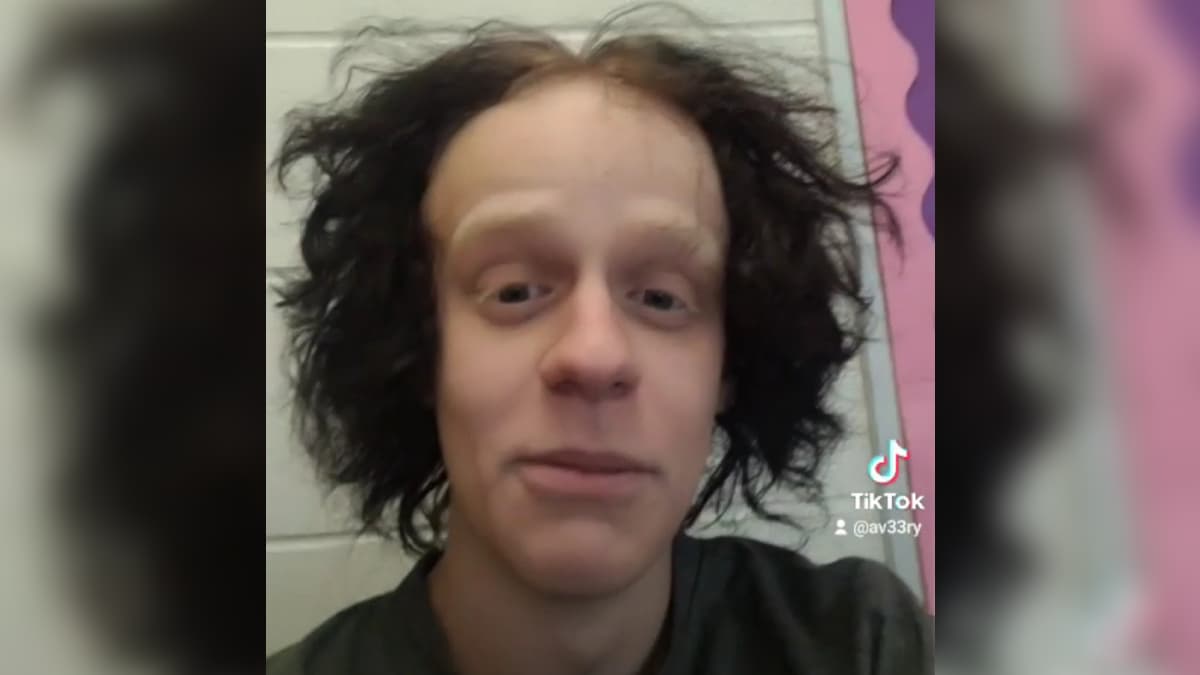 Av33ry / Rowan Do the Thug Shake meme template - Av33ry Thug Shake