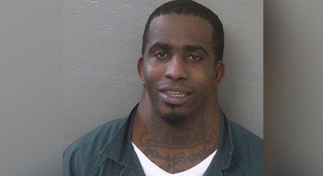 Charles McDowell's Wide Neck Mugshot meme template - Wide Neck