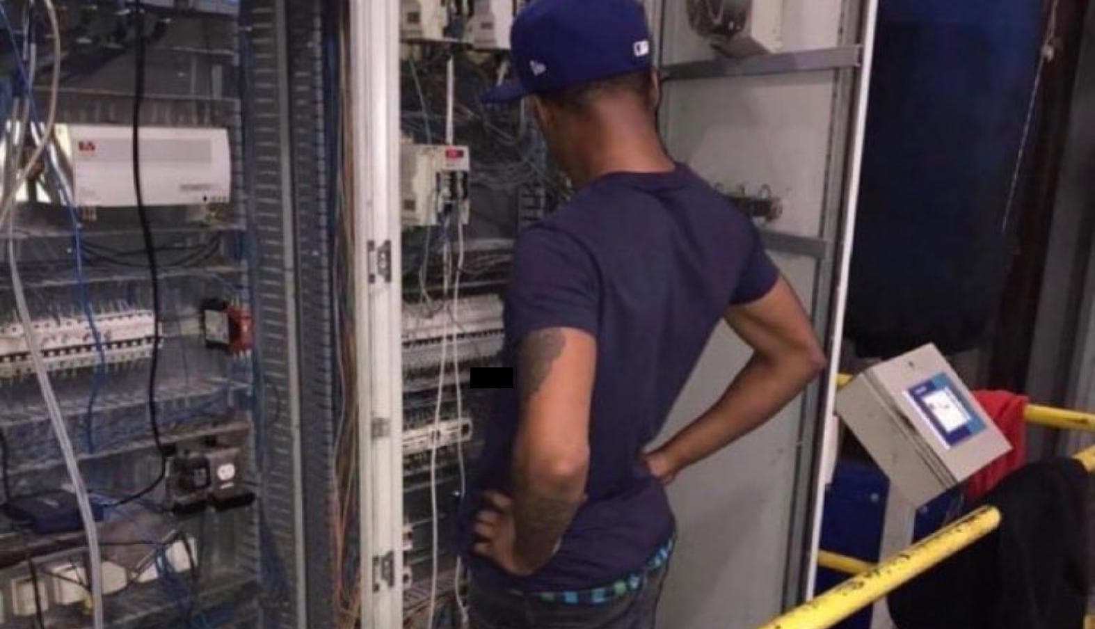 Guy Looking At Server meme template - Guy Looking At Server