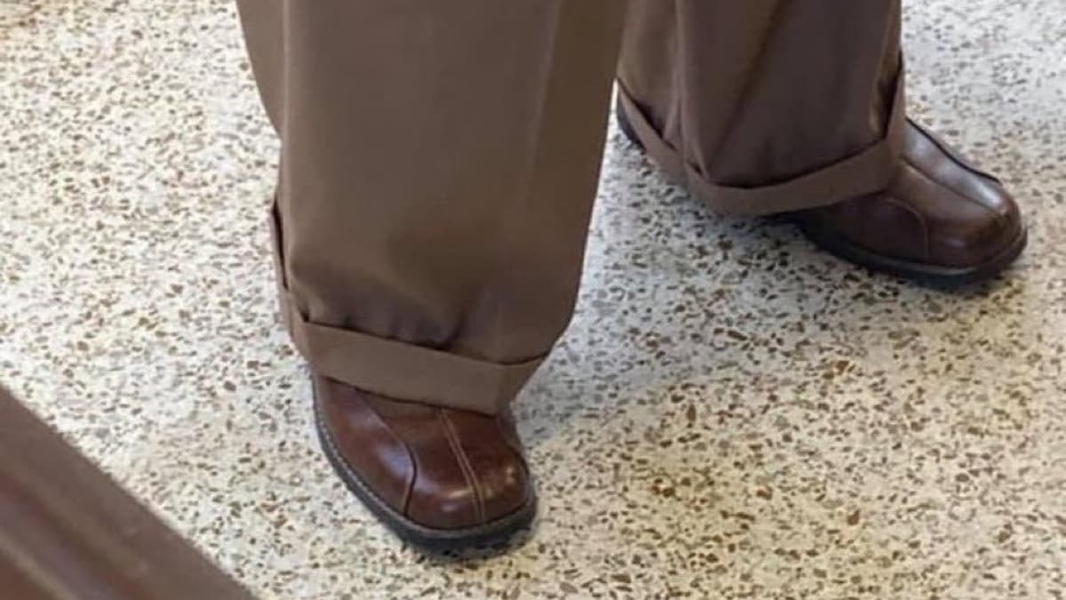 If Your Boss / Lawyer's Pants Looks Like This meme template - Boss Pants