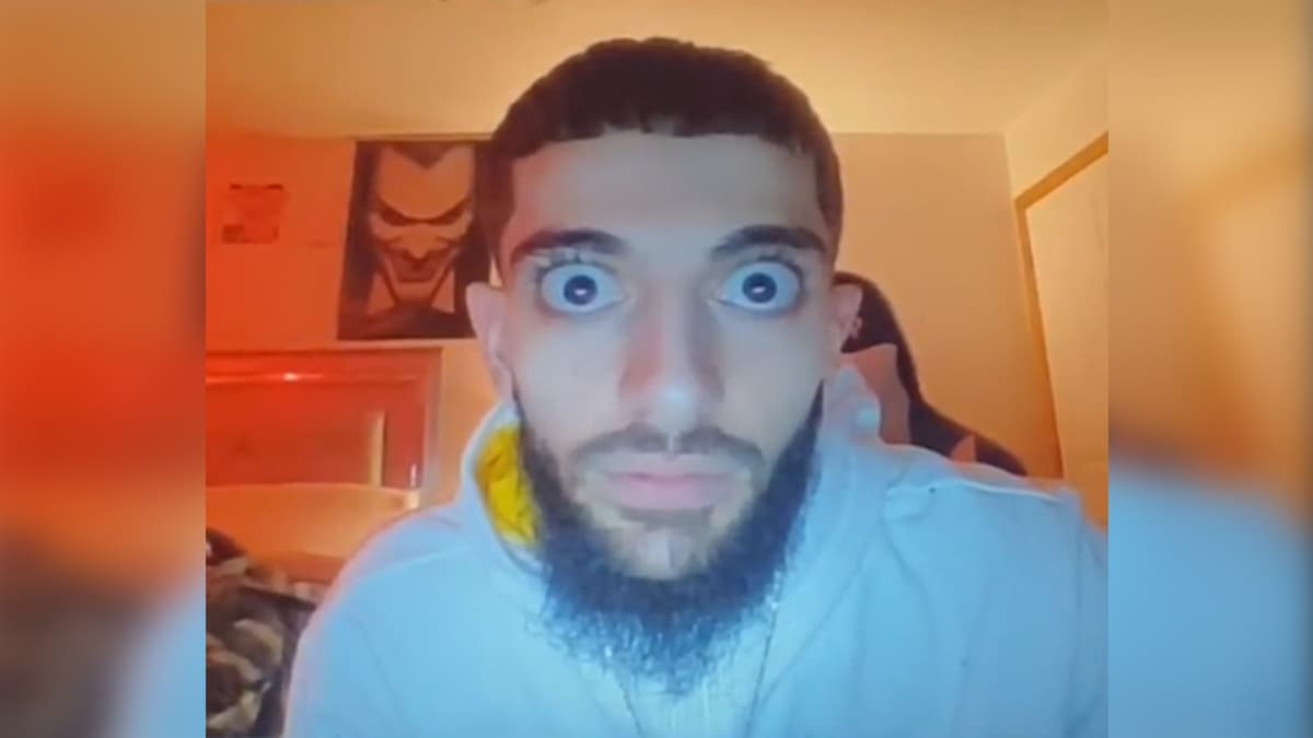 LittleMoeFades "Wake Up / Run" Prank meme template - LittleMoeFades