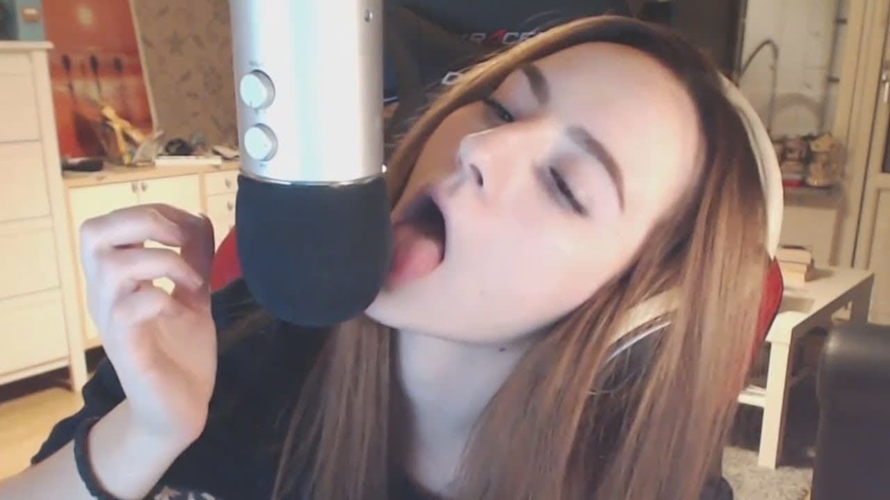 Livestream Fails meme template - Livestream Fails