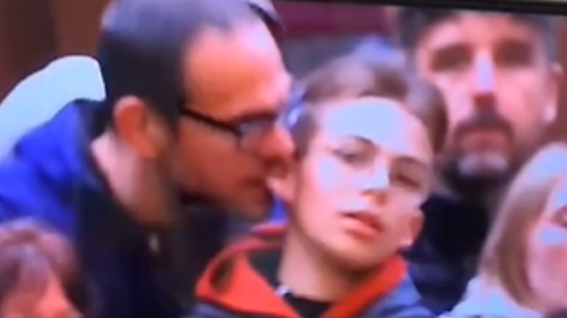 Man Bites Young Boy's Ear At World Snooker Championship / Stefano Voci Investigation meme template - Man Bites Boy Ear Snooker