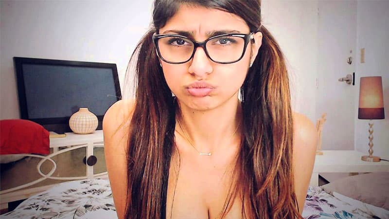 Mia Khalifa meme template - Mia Khalifa