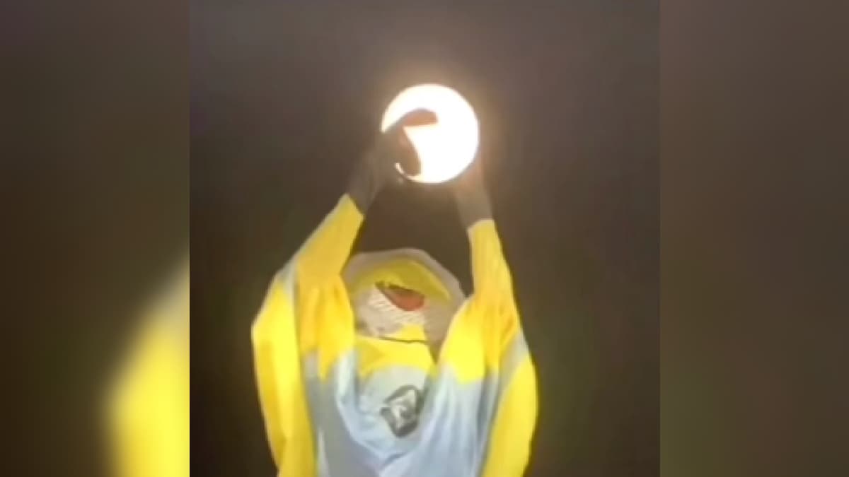 Minion Cult / Hector Cult meme template - Minion Cult