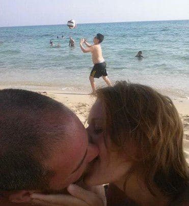 Please Photoshop Away the Kid meme template - Please Photoshop Away the Kid