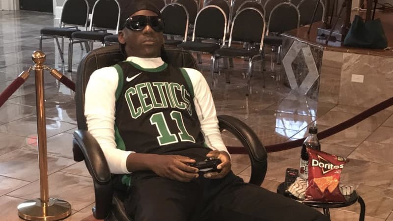 Renard Matthews's Wake meme template - Renard Matthews Wake