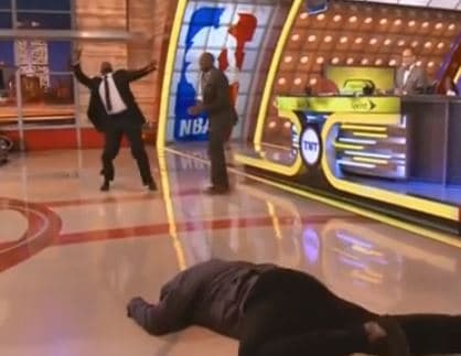 Shaquille O'Neal's Epic Fall meme template - Shaq Fall