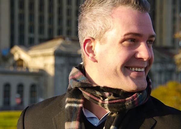 White Entrepreneurial Guy meme template - White Entrepreneurial Guy