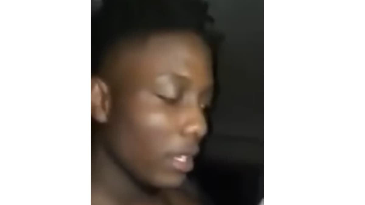 You Smell Like You Farted meme template - You Smell Like You Farted