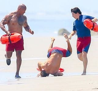Zac Efron's Baywatch Faceplant meme template - Zac Efron Baywatch